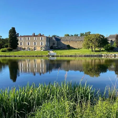 Chateau Du Parc Soubise En Vendee Holiday home