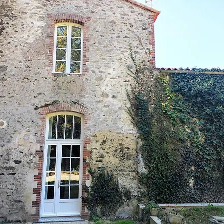 Chateau Du Parc Soubise En Vendee Holiday home *