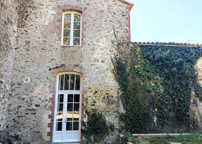 Château Du Parc Soubise En Vendée Hébergement de vacances *